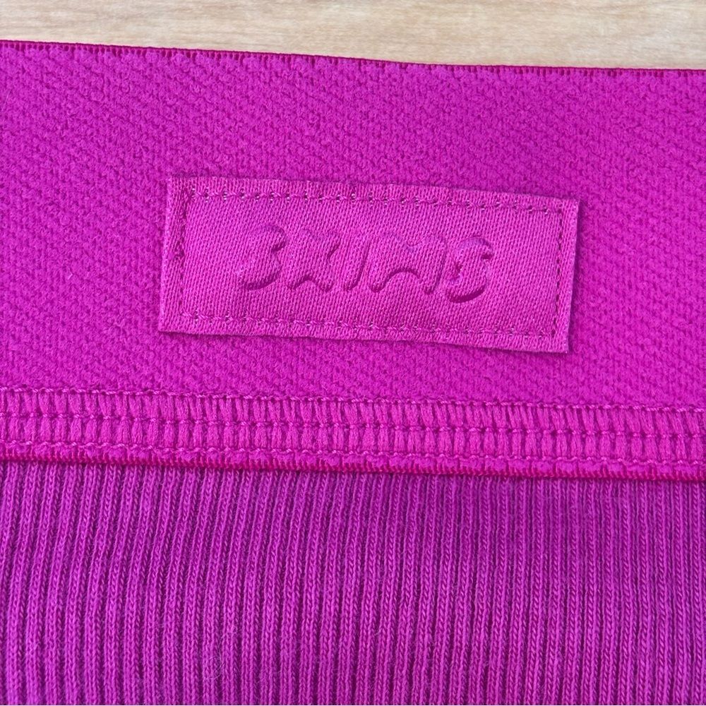 Skims Cotton Rib Boxers Raspberry Medium - Picture 5 of 9